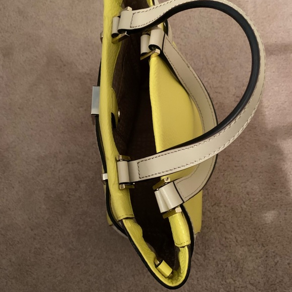 Kate spade white and yellow bag - Picture 5 of 5